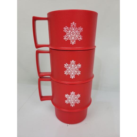 3 Tupperware 1312-7 Red Snowflake Stackable Coffee Mugs Cups - EUC - Picture 4 of 4